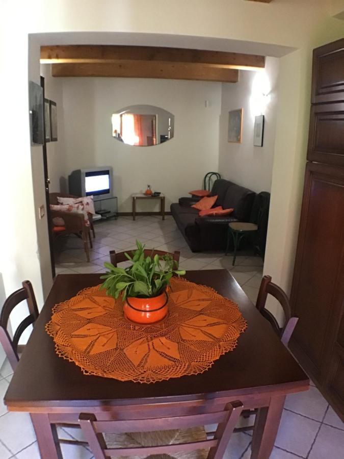 Residence Baia Vallugola Castel di Mezzo エクステリア 写真