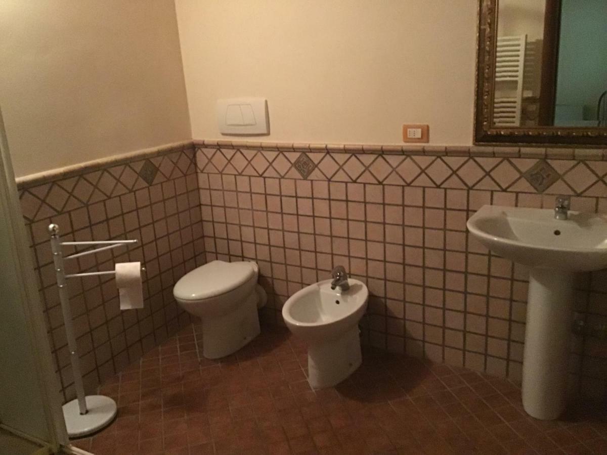 Residence Baia Vallugola Castel di Mezzo エクステリア 写真
